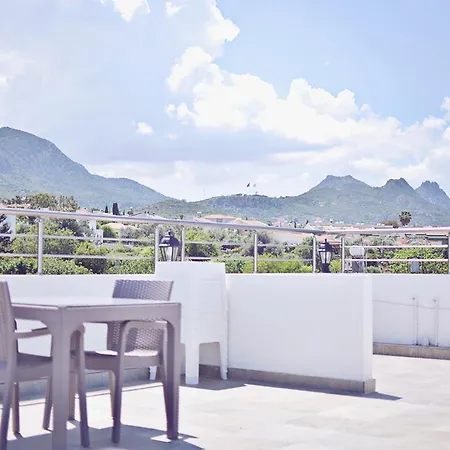 アパート Metin Residences *